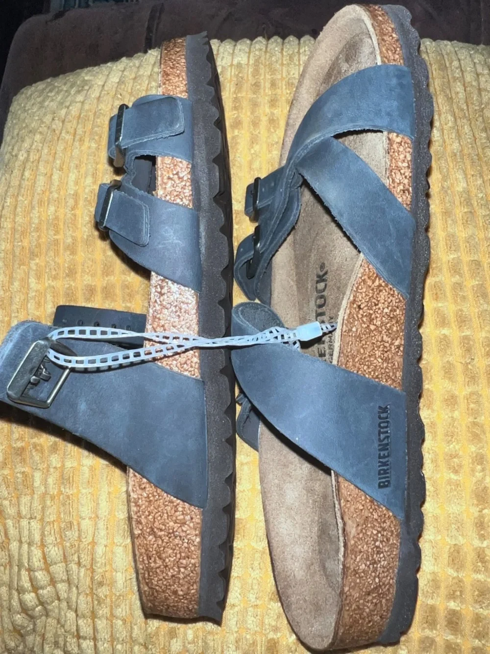 Birkenstock Franca Black Oiled Leather Strappy Sandals Size 39 NWOT
